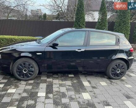 Черный Альфа Ромео 147, объемом двигателя 1.6 л и пробегом 89 тыс. км за 4700 $, фото 3 на Automoto.ua