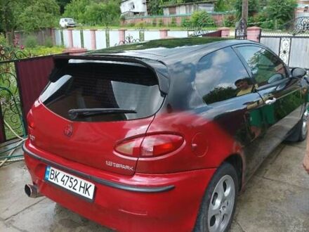 Черный Альфа Ромео 147, объемом двигателя 1.6 л и пробегом 299 тыс. км за 3500 $, фото 1 на Automoto.ua