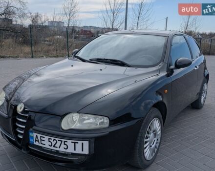 Черный Альфа Ромео 147, объемом двигателя 1.6 л и пробегом 203 тыс. км за 3499 $, фото 1 на Automoto.ua
