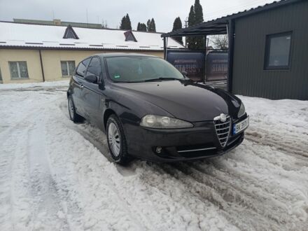 Чорний Альфа Ромео 147, об'ємом двигуна 1.6 л та пробігом 242 тис. км за 3150 $, фото 1 на Automoto.ua