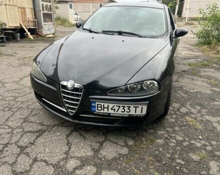 Черный Альфа Ромео 147, объемом двигателя 2 л и пробегом 210 тыс. км за 3701 $, фото 1 на Automoto.ua