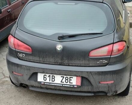 Черный Альфа Ромео 147, объемом двигателя 1.9 л и пробегом 339 тыс. км за 1950 $, фото 1 на Automoto.ua