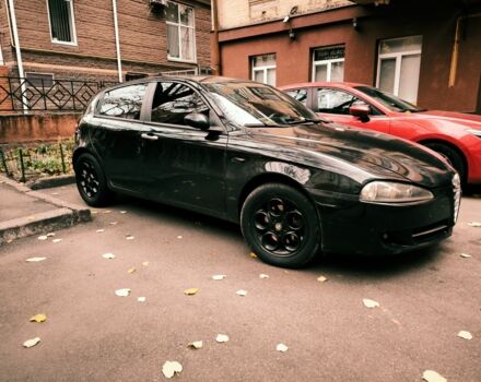 Черный Альфа Ромео 147, объемом двигателя 2 л и пробегом 280 тыс. км за 1900 $, фото 1 на Automoto.ua