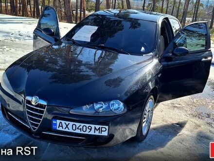 Черный Альфа Ромео 147, объемом двигателя 1.6 л и пробегом 211 тыс. км за 3500 $, фото 1 на Automoto.ua