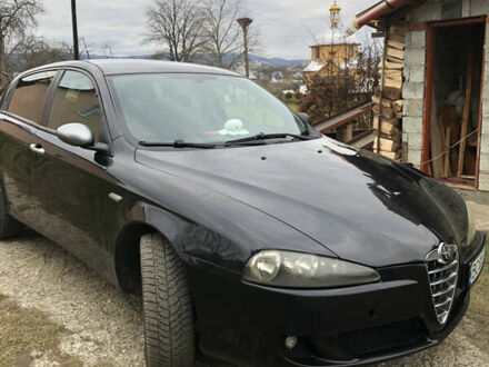Альфа Ромео 147 2007 у Дрогобичі на Automoto.ua Чорний Альфа Ромео 147, об'ємом двигуна 1.6 л та пробігом 320 тис. км за 3950 $, фото 1 на Automoto.ua