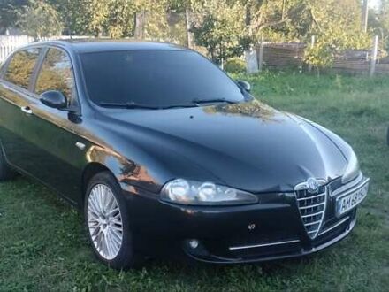 Черный Альфа Ромео 147, объемом двигателя 1.6 л и пробегом 273 тыс. км за 4400 $, фото 1 на Automoto.ua