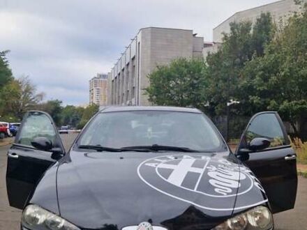 Альфа Ромео 147 2008 у Одесі на Automoto.ua Чорний Альфа Ромео 147, об'ємом двигуна 1.97 л та пробігом 163 тис. км за 5800 $, фото 1 на Automoto.ua