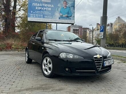Черный Альфа Ромео 147, объемом двигателя 1.6 л и пробегом 713 тыс. км за 3950 $, фото 1 на Automoto.ua