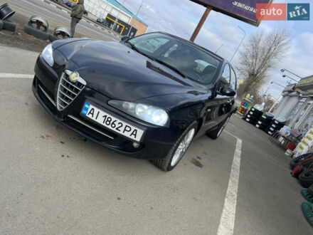 Чорний Альфа Ромео 147, об'ємом двигуна 1.6 л та пробігом 180 тис. км за 4800 $, фото 1 на Automoto.ua