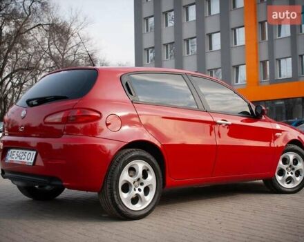 Альфа Ромео 147 2009 в Днепре (Днепропетровске) на Automoto.ua Красный Альфа Ромео 147, объемом двигателя 1.6 л и пробегом 157 тыс. км за 6100 $, фото 9 на Automoto.ua