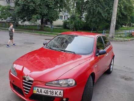 Альфа Ромео 147 2006 в Киеве на Automoto.ua Красный Альфа Ромео 147, объемом двигателя 0 л и пробегом 125 тыс. км за 3000 $, фото 1 на Automoto.ua
