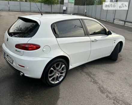 Альфа Ромео 147, об'ємом двигуна 2 л та пробігом 114 тис. км за 6000 $, фото 7 на Automoto.ua