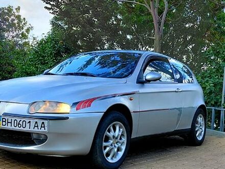 Альфа Ромео 147 2002 у Одесі на Automoto.ua Альфа Ромео 147, об'ємом двигуна 1.9 л та пробігом 0 тис. км за 2500 $, фото 1 на Automoto.ua