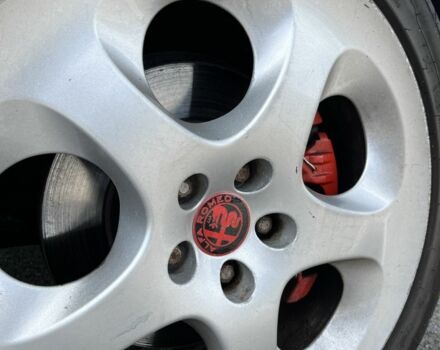 Серый Альфа Ромео 147, объемом двигателя 2 л и пробегом 176 тыс. км за 2990 $, фото 12 на Automoto.ua