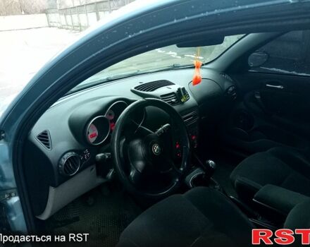 Серый Альфа Ромео 147, объемом двигателя 1.6 л и пробегом 261 тыс. км за 3800 $, фото 6 на Automoto.ua