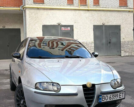 Серый Альфа Ромео 147, объемом двигателя 1.6 л и пробегом 225 тыс. км за 2500 $, фото 2 на Automoto.ua