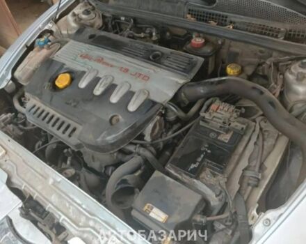 Серый Альфа Ромео 147, объемом двигателя 1.91 л и пробегом 0 тыс. км за 2250 $, фото 2 на Automoto.ua