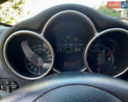 Сірий Альфа Ромео 147, об'ємом двигуна 1.6 л та пробігом 200 тис. км за 2800 $, фото 9 на Automoto.ua