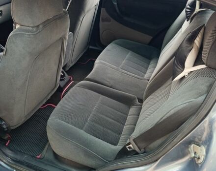 Сірий Альфа Ромео 147, об'ємом двигуна 1.6 л та пробігом 208 тис. км за 3200 $, фото 5 на Automoto.ua