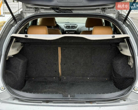 Сірий Альфа Ромео 147, об'ємом двигуна 1.6 л та пробігом 208 тис. км за 3499 $, фото 11 на Automoto.ua