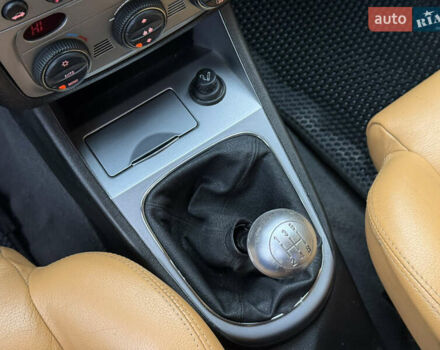 Сірий Альфа Ромео 147, об'ємом двигуна 1.6 л та пробігом 208 тис. км за 3499 $, фото 46 на Automoto.ua