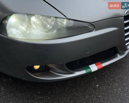 Сірий Альфа Ромео 147, об'ємом двигуна 1.6 л та пробігом 208 тис. км за 3499 $, фото 32 на Automoto.ua