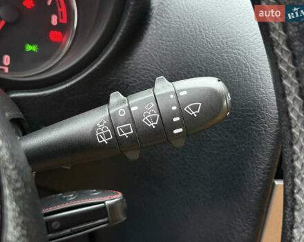 Сірий Альфа Ромео 147, об'ємом двигуна 1.6 л та пробігом 208 тис. км за 3499 $, фото 42 на Automoto.ua