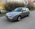 Серый Альфа Ромео 147, объемом двигателя 1.6 л и пробегом 195 тыс. км за 4200 $, фото 1 на Automoto.ua