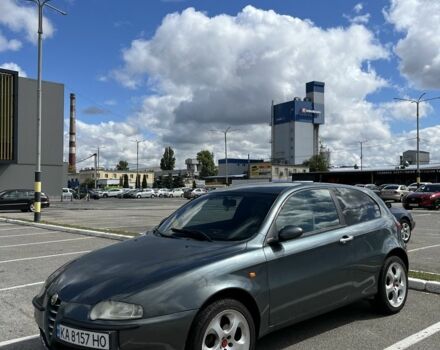 Серый Альфа Ромео 147, объемом двигателя 2 л и пробегом 176 тыс. км за 3050 $, фото 1 на Automoto.ua