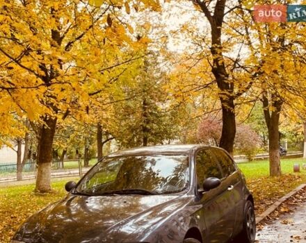 Синий Альфа Ромео 147, объемом двигателя 1.9 л и пробегом 326 тыс. км за 2650 $, фото 5 на Automoto.ua