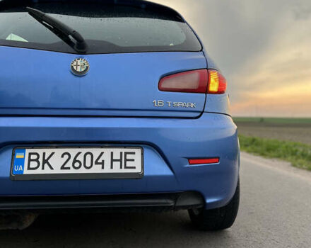 Синий Альфа Ромео 147, объемом двигателя 1.6 л и пробегом 270 тыс. км за 4100 $, фото 11 на Automoto.ua