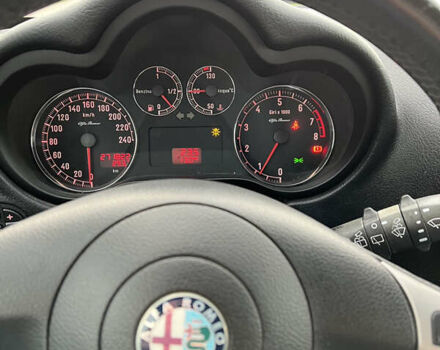 Синий Альфа Ромео 147, объемом двигателя 1.6 л и пробегом 270 тыс. км за 4100 $, фото 23 на Automoto.ua