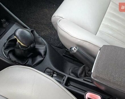 Зеленый Альфа Ромео 147, объемом двигателя 1.6 л и пробегом 189 тыс. км за 3500 $, фото 8 на Automoto.ua