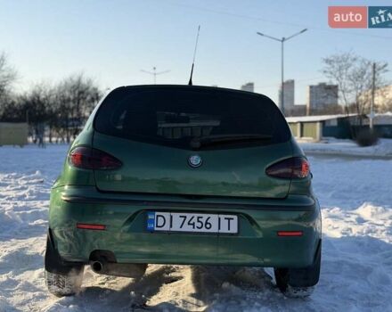 Зеленый Альфа Ромео 147, объемом двигателя 1.6 л и пробегом 232 тыс. км за 4200 $, фото 6 на Automoto.ua