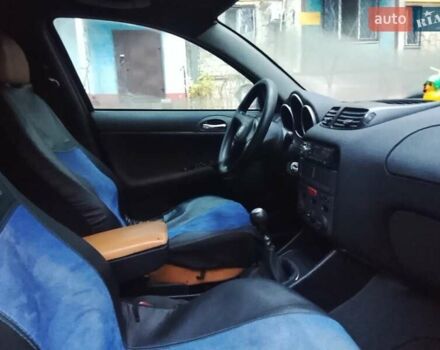 Зеленый Альфа Ромео 147, объемом двигателя 1.6 л и пробегом 255 тыс. км за 1600 $, фото 8 на Automoto.ua