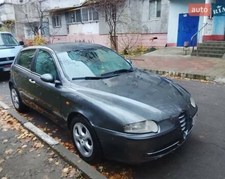 Зеленый Альфа Ромео 147, объемом двигателя 1.6 л и пробегом 255 тыс. км за 1600 $, фото 5 на Automoto.ua