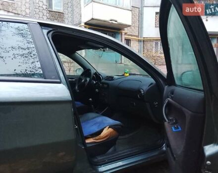 Зеленый Альфа Ромео 147, объемом двигателя 1.6 л и пробегом 255 тыс. км за 1600 $, фото 3 на Automoto.ua