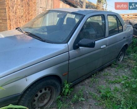 Серый Альфа Ромео 155, объемом двигателя 1.8 л и пробегом 220 тыс. км за 800 $, фото 2 на Automoto.ua