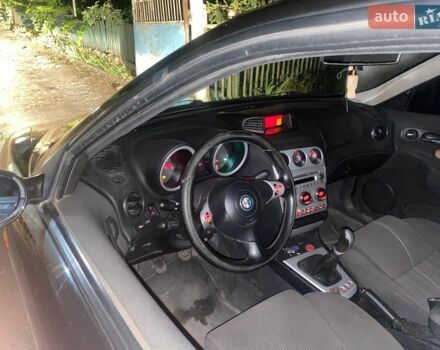 Черный Альфа Ромео 156, объемом двигателя 2 л и пробегом 152 тыс. км за 3000 $, фото 3 на Automoto.ua