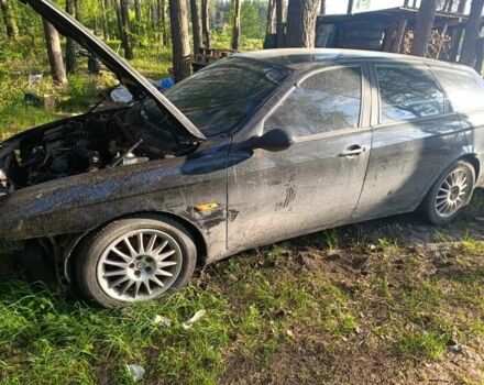 Черный Альфа Ромео 156, объемом двигателя 1 л и пробегом 234 тыс. км за 948 $, фото 3 на Automoto.ua