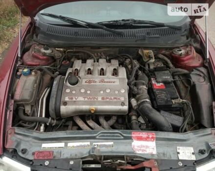 Червоний Альфа Ромео 156, об'ємом двигуна 2 л та пробігом 312 тис. км за 2900 $, фото 7 на Automoto.ua
