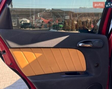 Красный Альфа Ромео 156, объемом двигателя 2 л и пробегом 288 тыс. км за 2600 $, фото 18 на Automoto.ua