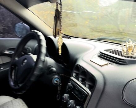 Альфа Ромео 156, объемом двигателя 1.9 л и пробегом 350 тыс. км за 2800 $, фото 5 на Automoto.ua