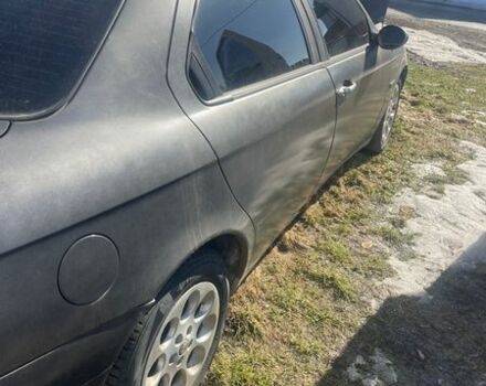 Серый Альфа Ромео 156, объемом двигателя 1.91 л и пробегом 400 тыс. км за 2000 $, фото 6 на Automoto.ua
