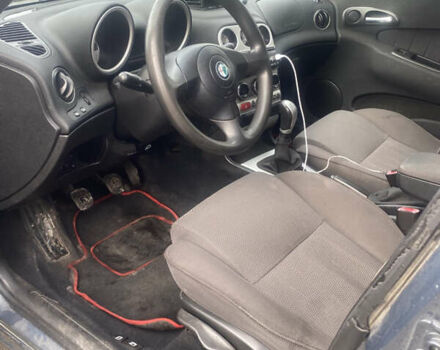 Сірий Альфа Ромео 156, об'ємом двигуна 2 л та пробігом 264 тис. км за 3200 $, фото 9 на Automoto.ua