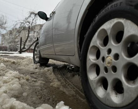 Серый Альфа Ромео 156, объемом двигателя 1.9 л и пробегом 300 тыс. км за 1999 $, фото 7 на Automoto.ua
