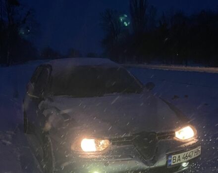 Серый Альфа Ромео 156, объемом двигателя 1.9 л и пробегом 500 тыс. км за 3333 $, фото 4 на Automoto.ua