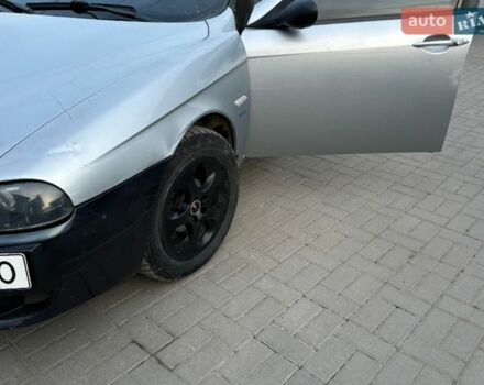 Серый Альфа Ромео 156, объемом двигателя 1.9 л и пробегом 205 тыс. км за 2263 $, фото 2 на Automoto.ua