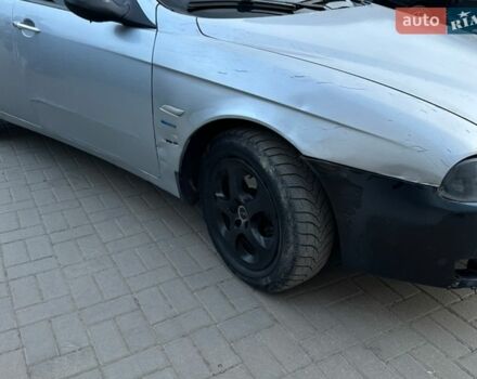 Серый Альфа Ромео 156, объемом двигателя 1.9 л и пробегом 205 тыс. км за 2263 $, фото 3 на Automoto.ua