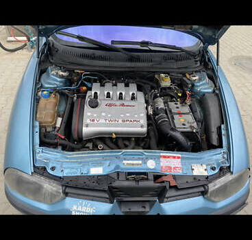 Синий Альфа Ромео 156, объемом двигателя 1.97 л и пробегом 200 тыс. км за 1950 $, фото 11 на Automoto.ua